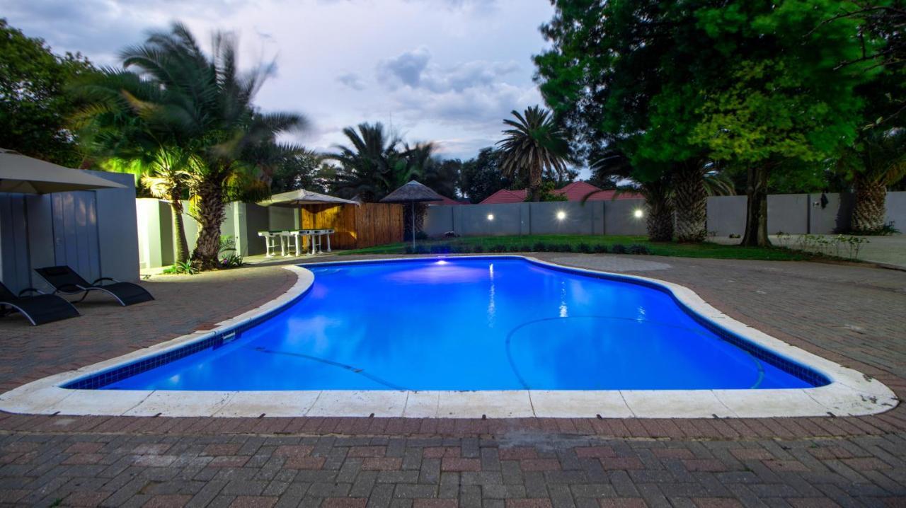 10 Tula Bed & Breakfast Welkom Exterior photo