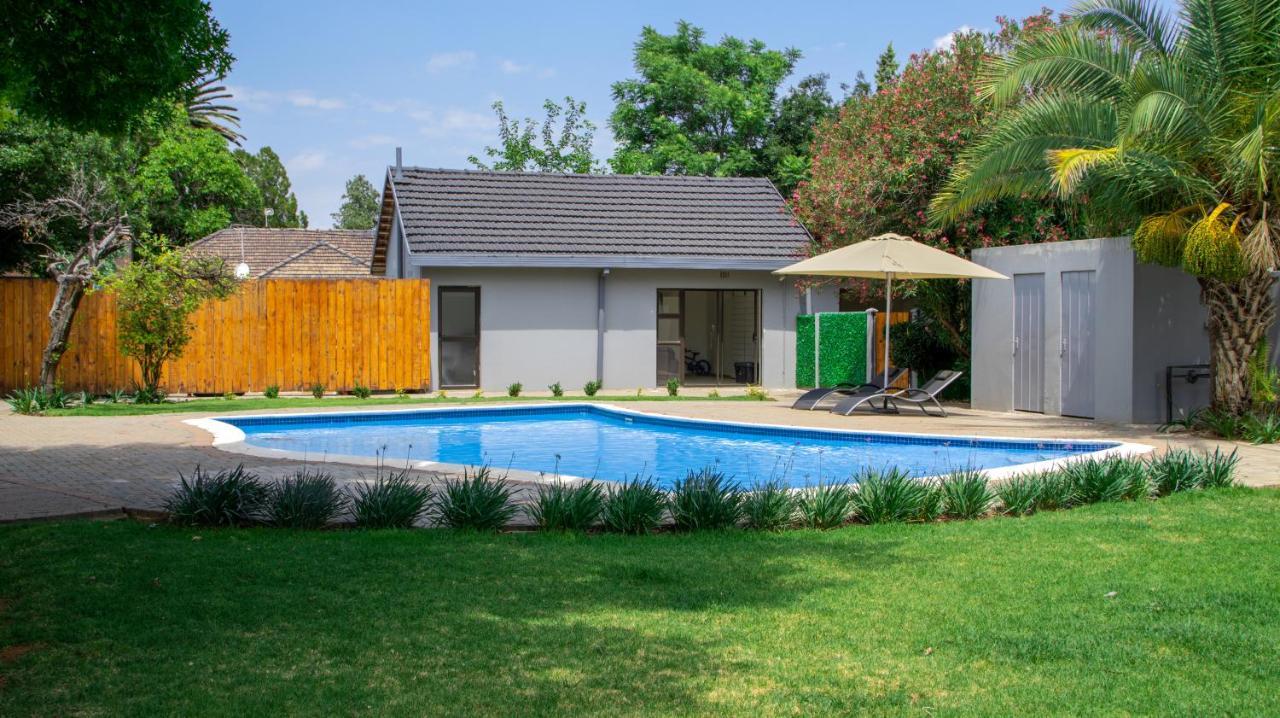 10 Tula Bed & Breakfast Welkom Exterior photo